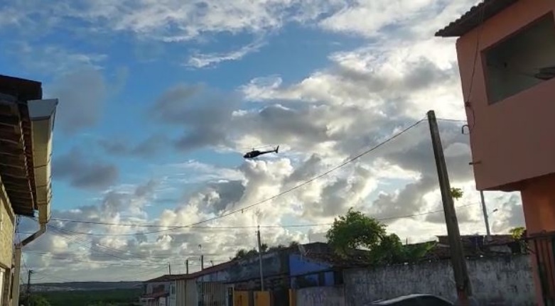 VÍDEO: Suspeito morre em troca de tiros com a polícia durante operação na Grande Natal