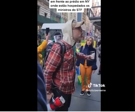 Em NY, Allan dos Santos confronta Moraes e cita morte de bolsonarista no RN