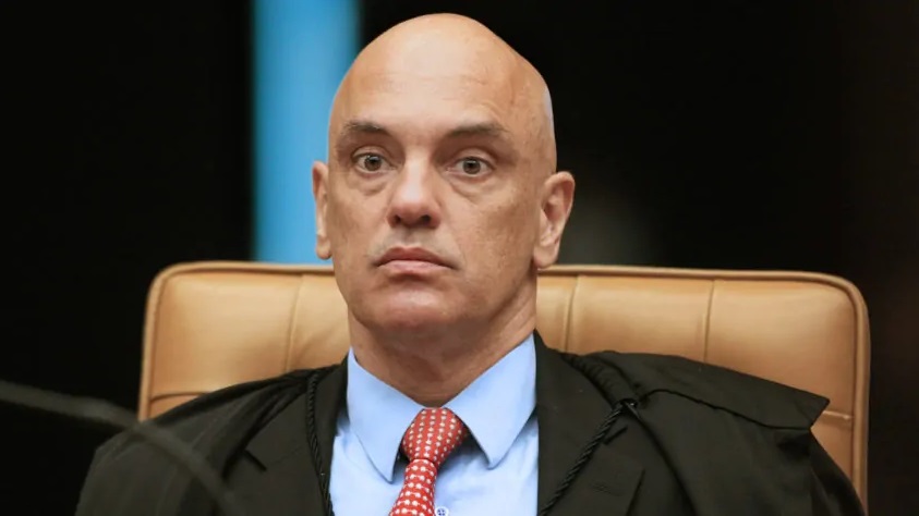 Moraes intima prefeito de Natal a esclarecer suposta omissão em desbloqueio de vias