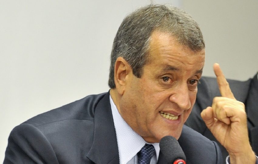 PL fala que 250 mil urnas não têm número e quer revisão do TSE