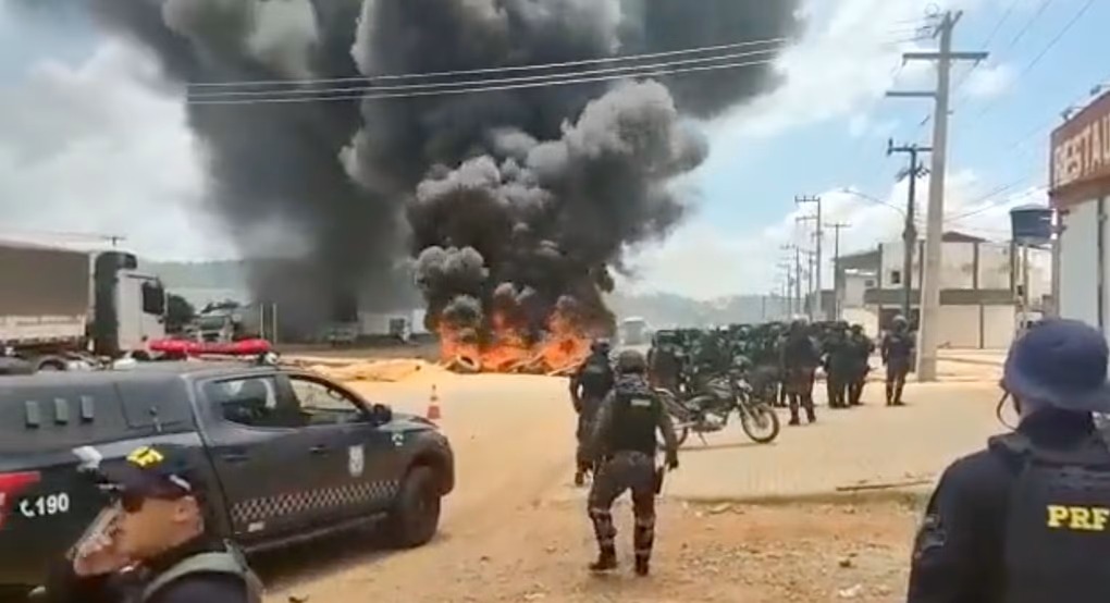 Sobe para 38 número de bloqueios e interdições em rodovias