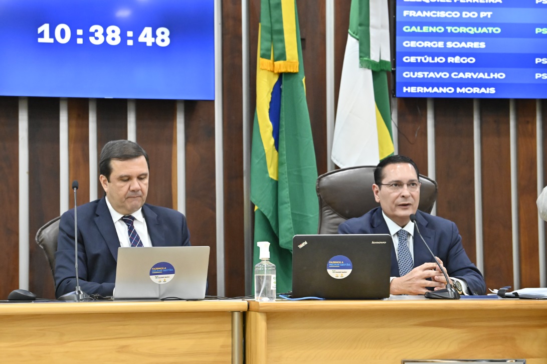 Deputados aprovam projeto que altera idade e altura para ingresso na PMRN