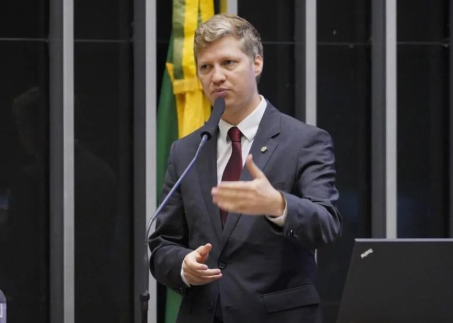 Deputado reúne assinaturas suficientes para abrir CPI sobre ações do TSE; veja quais potiguares assinaram