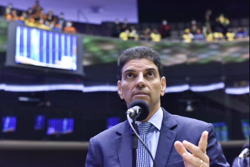 Presidente do PP diz que partido pedirá para não pagar multa de R$ 22,9 mi com PL
