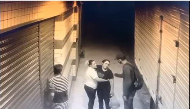 VÍDEO: Bandidos fazem reféns e roubam R$ 170 mil de supermercado na Grande Natal