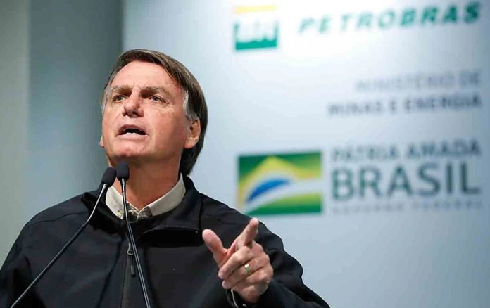 Barroso atende PGR e arquiva pedido para investigar se Bolsonaro interferiu na Petrobras