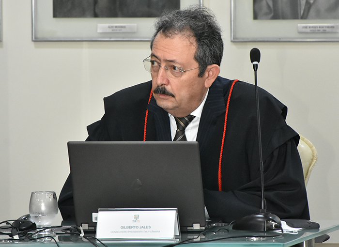 Conselheiro Gilberto Jales é eleito presidente do TCE para o biênio 2023-2024; Poti Júnior é o vice