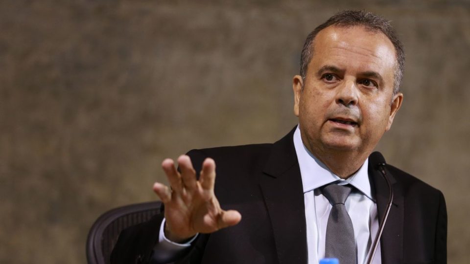 Rogério Marinho cobra manifestação de presidentes da Câmara e Senado após bloqueio de perfis de parlamentares