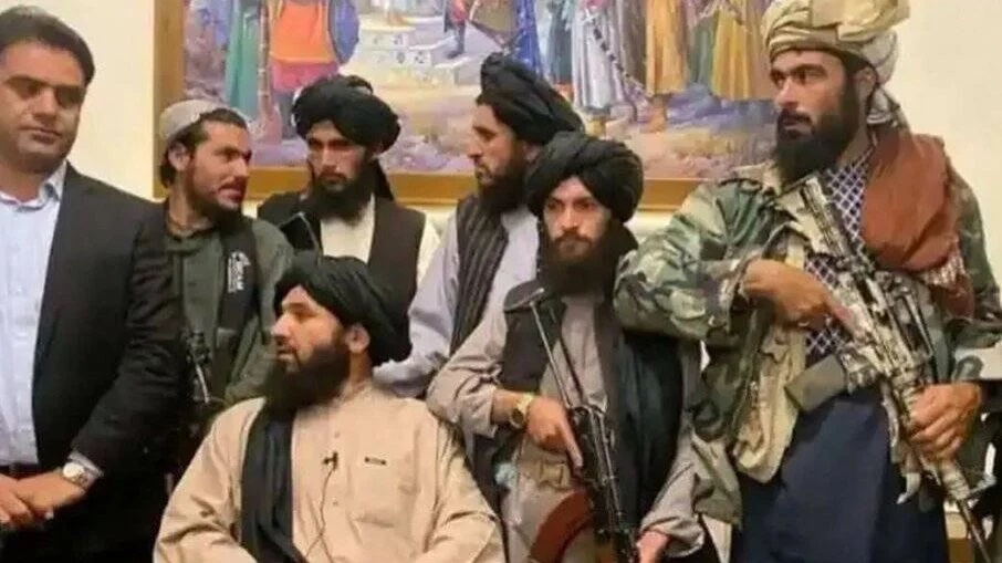 Talibã faz primeira execução pública desde a retomada do Afeganistão