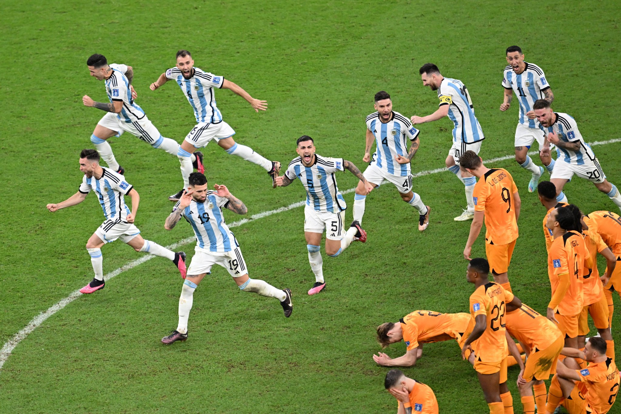 Argentina encara hoje a Croácia sonhando com final da Copa