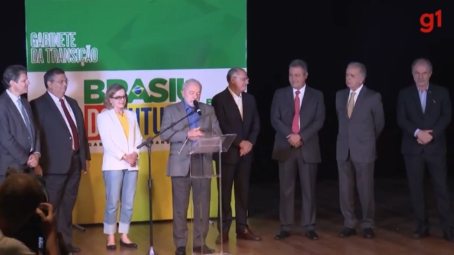Novo governo Lula deverá ter 35 ministérios, diz Rui Costa