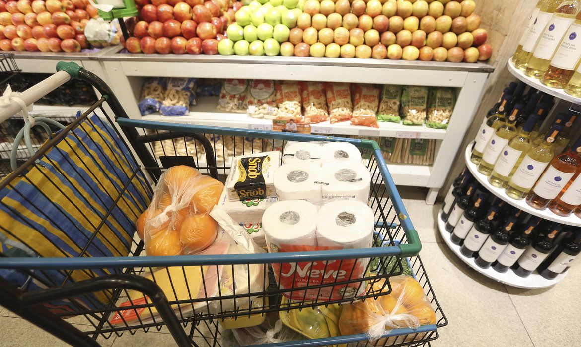 Em nota, a Associação dos Supermercados do RN se diz totalmente contra aumento do ICMS