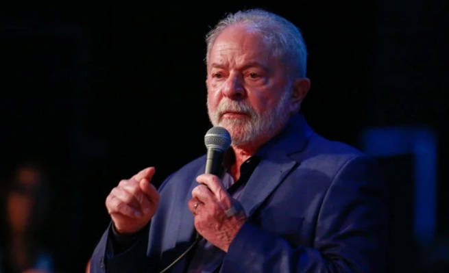 Lula critica dedução com gasto em saúde no imposto de renda e defende reforma tributária