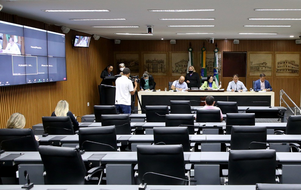 Comissão de Justiça aprova 26 projetos e aprecia 5 vetos do Executivo