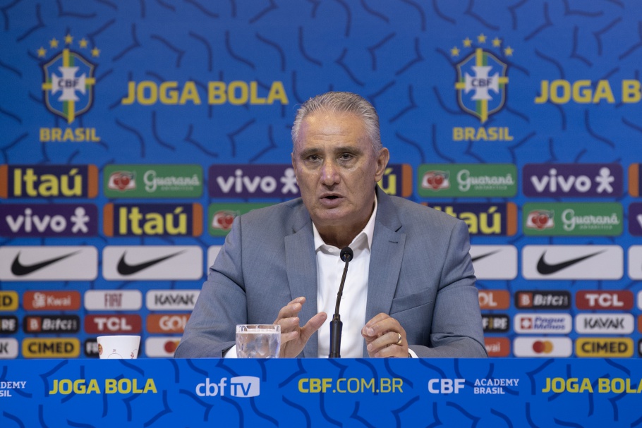 Tite é assaltado no Rio e ainda leva bronca de bandido por eliminação na Copa do Mundo