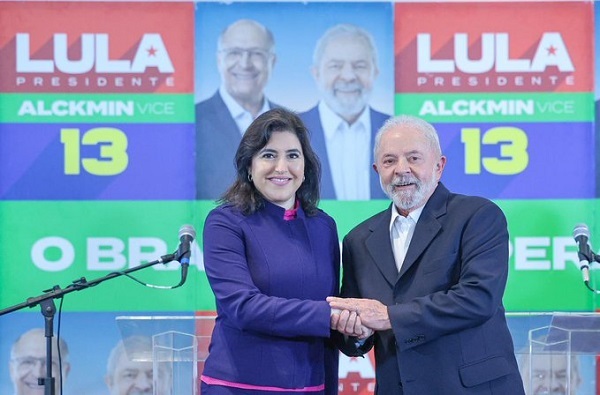 Lula e Tebet devem prosseguir negociações na segunda-feira
