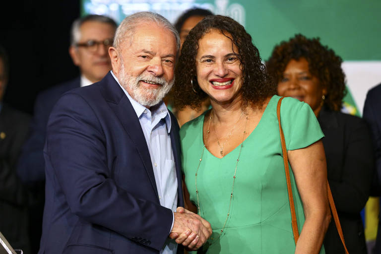 Ministra de Lula foi condenada em ação de improbidade