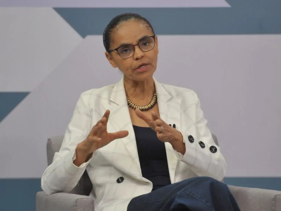 VÍDEO: Mulher é expulsa de restaurante em Brasília após ofender Marina Silva