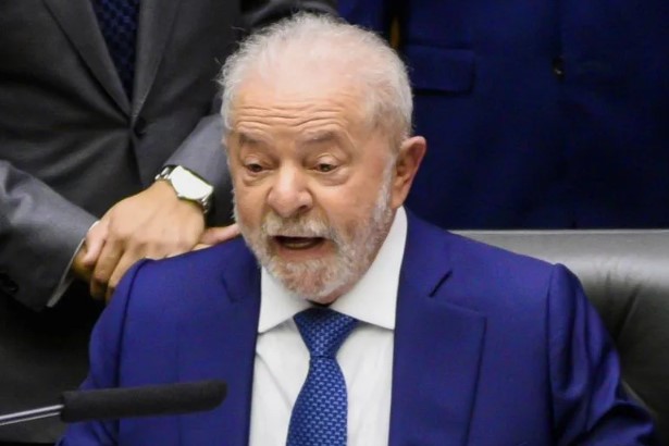 Lula diz que “dilapidaram as estatais” no governo Bolsonaro, mas lucro bateu recorde de R$ 188 bilhões em 2021