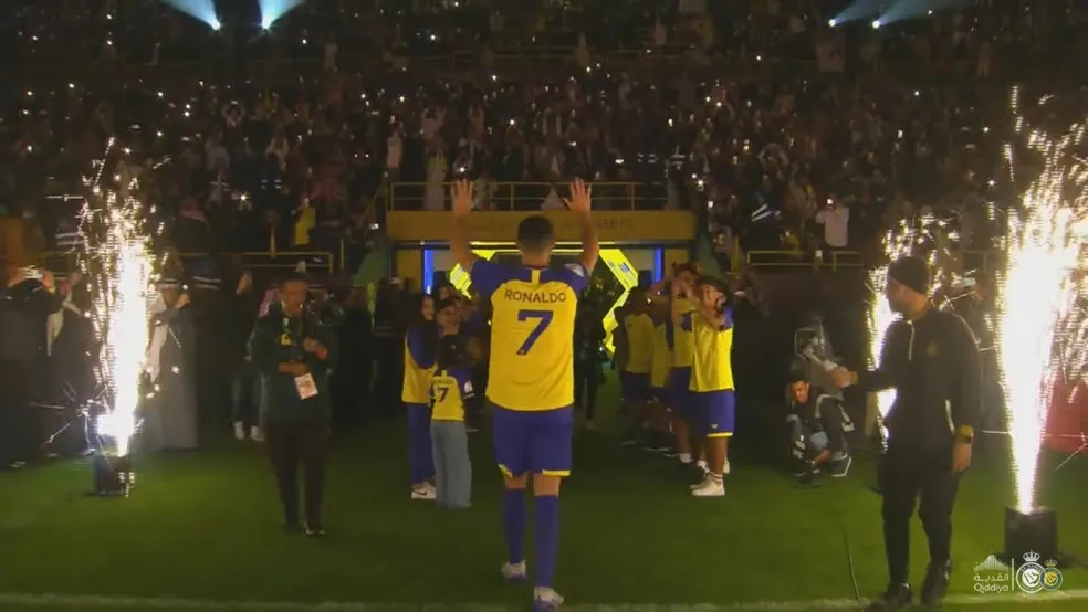 Durante apresentação no Al-Nassr, Cristiano Ronaldo revela que recebeu proposta do Brasil