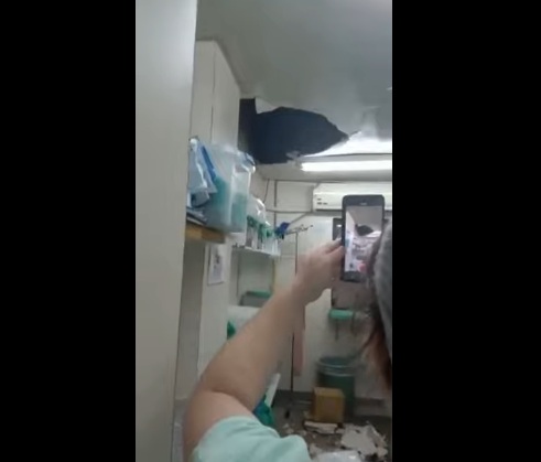 VÍDEO: Teto desaba e cai em cima de funcionária no Walfredo Gurgel
