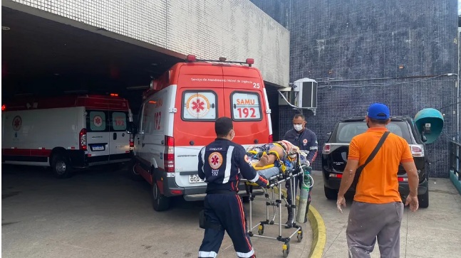Trabalhadores ficam feridos após queda de andaime a 12 metros de altura na Grande Natal