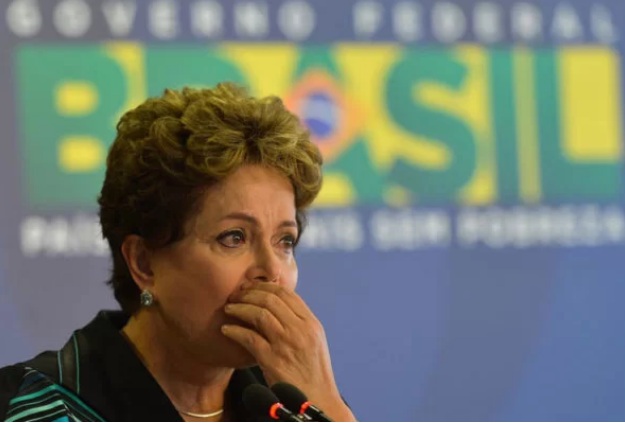 Governo irá rever anistia negada à Dilma na gestão de Bolsonaro