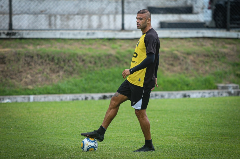 Campeonato Potiguar 2023: ABC e Força e Luz realizam primeiro jogo; veja onde assistir