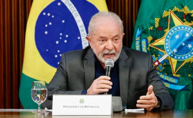 Lula admite perda de ‘confiança’ em parcela de militares e adia escolha de ajudante de ordens