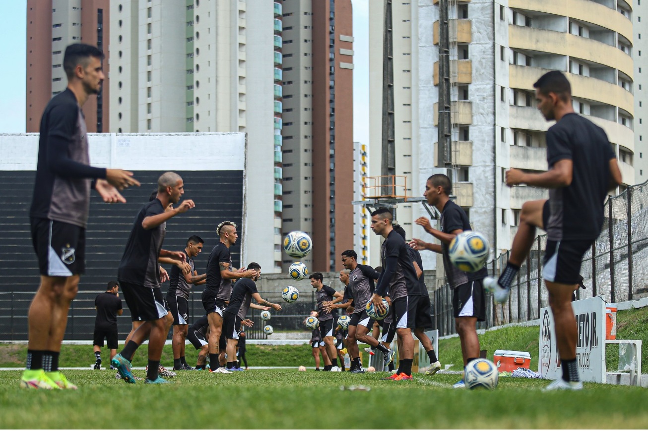 ABC, América-RN, Flamengo, Corinthians e Santos em campo; confira os jogos de hoje