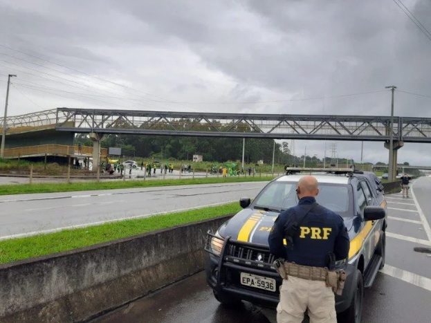 Integrantes da PRF se queixam de esvaziamento do órgão no governo Lula