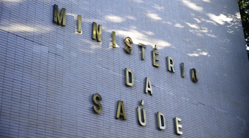 Governo quer adiantar recrutamento de médicos para distritos indígenas