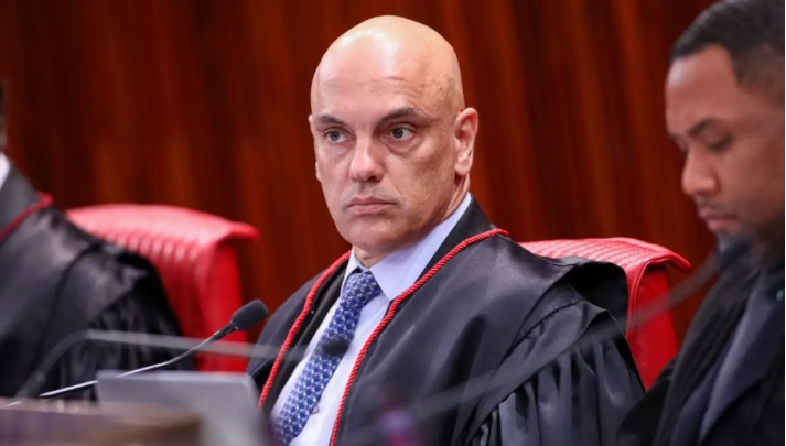 ‘New York Times’ questiona se decisões de Moraes ameaçam a democracia