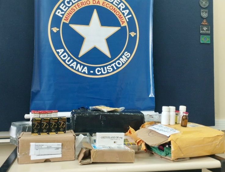 Receita Federal apreende anabolizantes e drogas em agência dos Correios de Natal