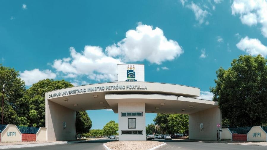 Aluna de Universidade Federal do Nordeste morre após ser estuprada e ter pescoço quebrado em calourada