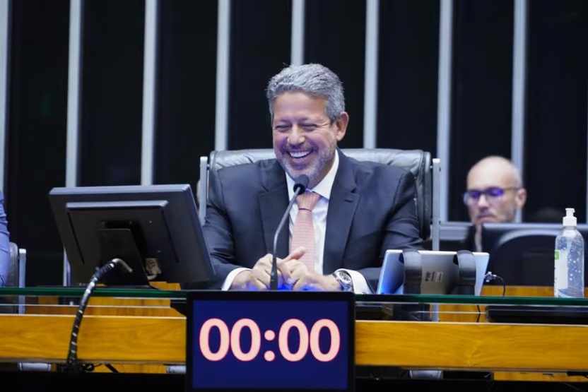 Arthur Lira define chapa à reeleição; veja nomes na Mesa Diretora