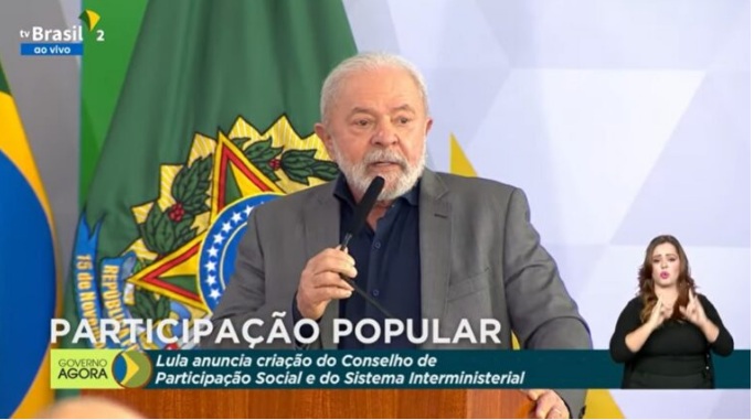 ‘Sou um sem-casa, um sem-palácio’, reclama Lula sobre morar em hotel