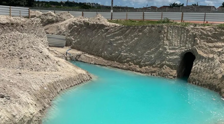 Lagoa azul que surgiu em Parnamirim ganha repercussão nacional na CNN Brasil