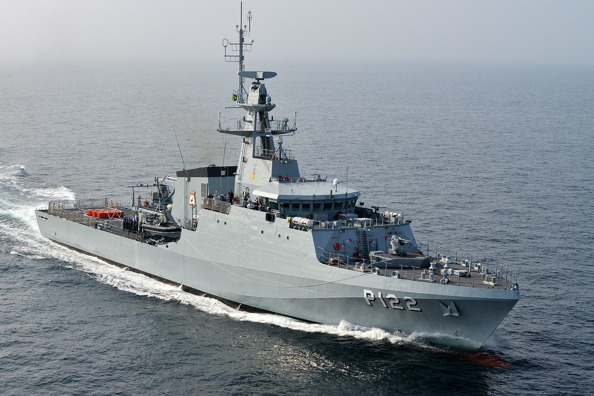 Navio militar sediado em Natal participa de exercício multicinacional na África