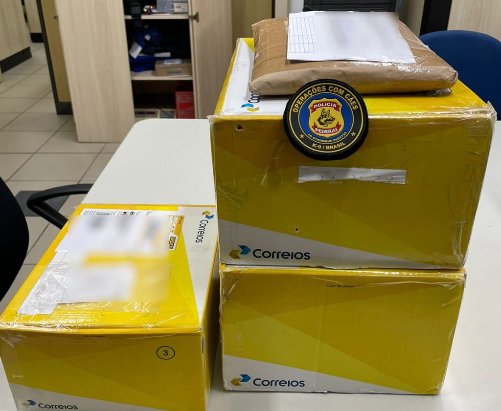 PF apreende aproximadamente 5 kg de drogas transportadas pelos Correios em Natal