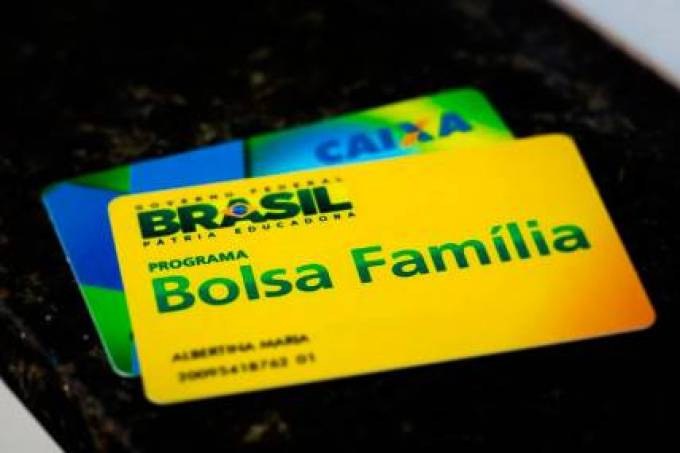 Bolsa Família: há indícios de que 2,5 milhões recebem irregularmente