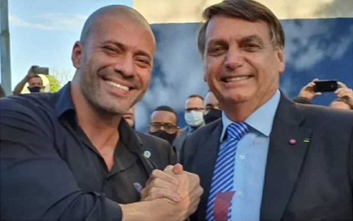 PGR afirma que Daniel Silveira não infringiu a lei, pois recebeu indulto presidencial