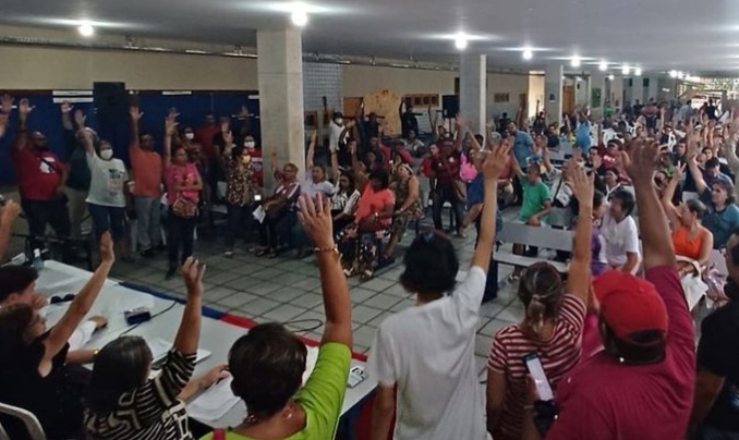Professores rejeitam proposta do Governo Fátima para implantação do piso e aprovam indicativo de greve