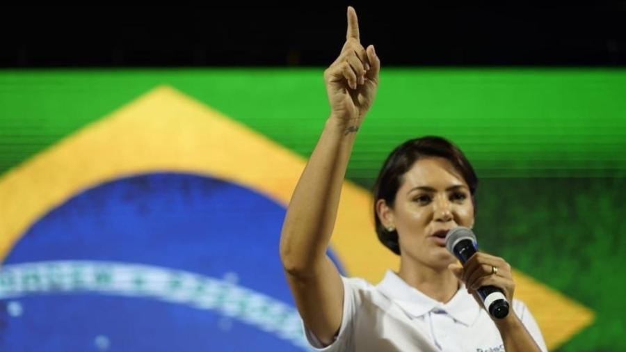 VÍDEO: Michelle Bolsonaro estrela campanha contra assédio no carnaval; ASSISTA