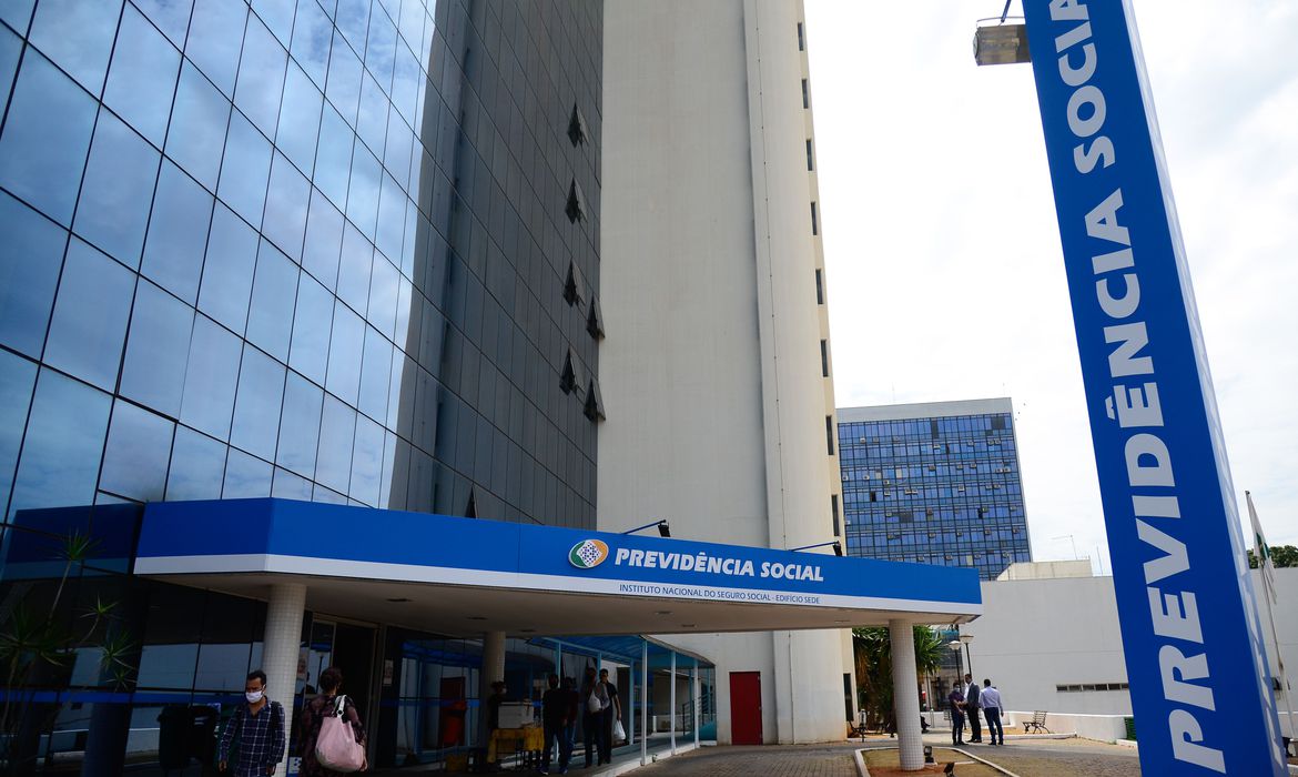 Prova de vida do INSS mudou; veja o que fazer para não perder seu benefício