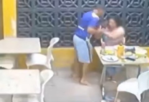 VÍDEO: Homem que se diz pastor é preso ao bater na mulher em lanchonete no RN