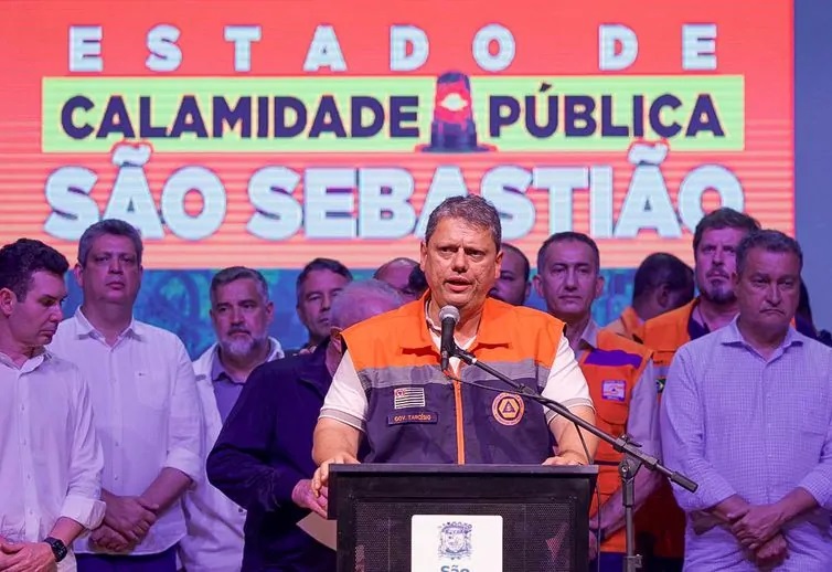 Governador de SP diz que trechos da Rio-Santos podem não existir mais: ‘a gente não sabe o que sobrou da...