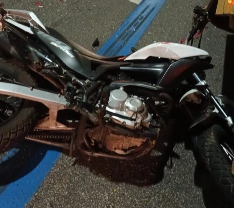 Motociclista morre atropelado por caminhão na Zona Sul de Natal; motorista não prestou socorro e fugiu do local
