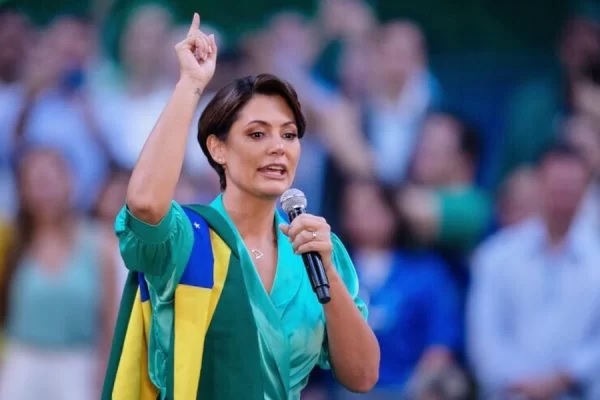 Michelle Bolsonaro anuncia turnê política pelo Brasil com o PL Mulher