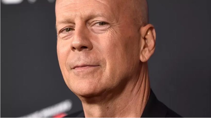 Diagnosticado com demência, Bruce Willis não reconhece mais a mãe e pode ser agressivo, diz primo